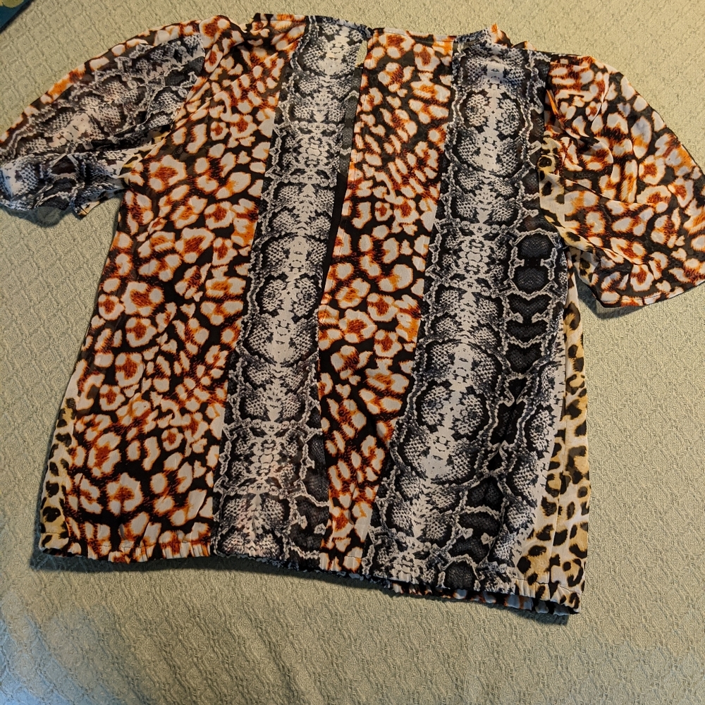 Express short sleeve with built in Cami